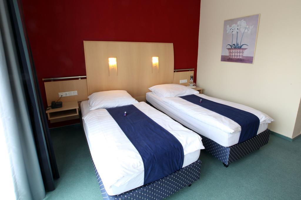 Hotel Sternzeit Wegberg Esterno foto
